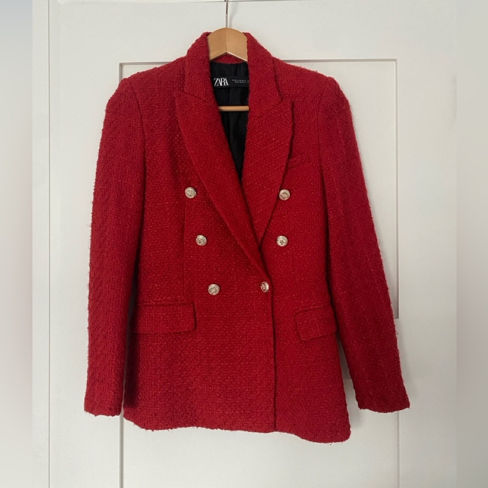 Iconic Zara Tweed Blazer in Cherry Red. Size XS